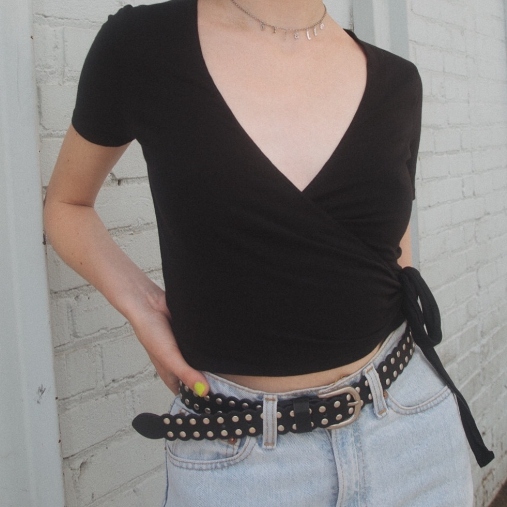 Brandy Melville Rae top